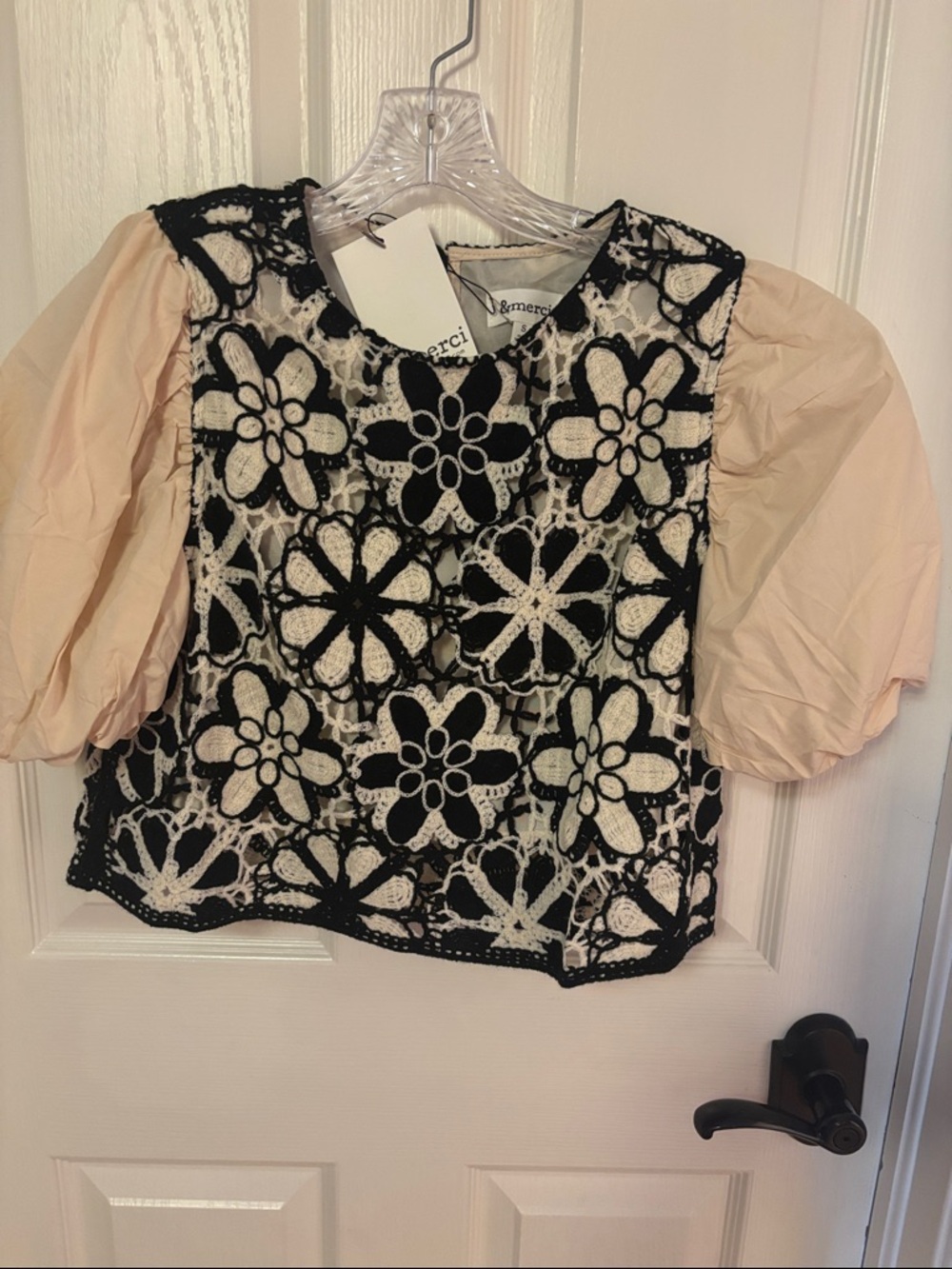 Crochet Floral Puff Sleeve Top in Black and Cream by &merci